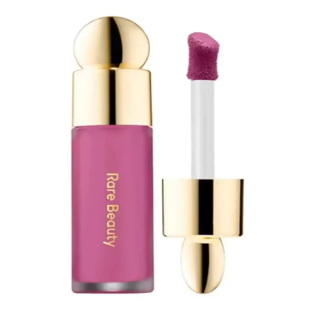 Hydrating Waterproof Lip Gloss – Long-Lasting Moisturizing Shine